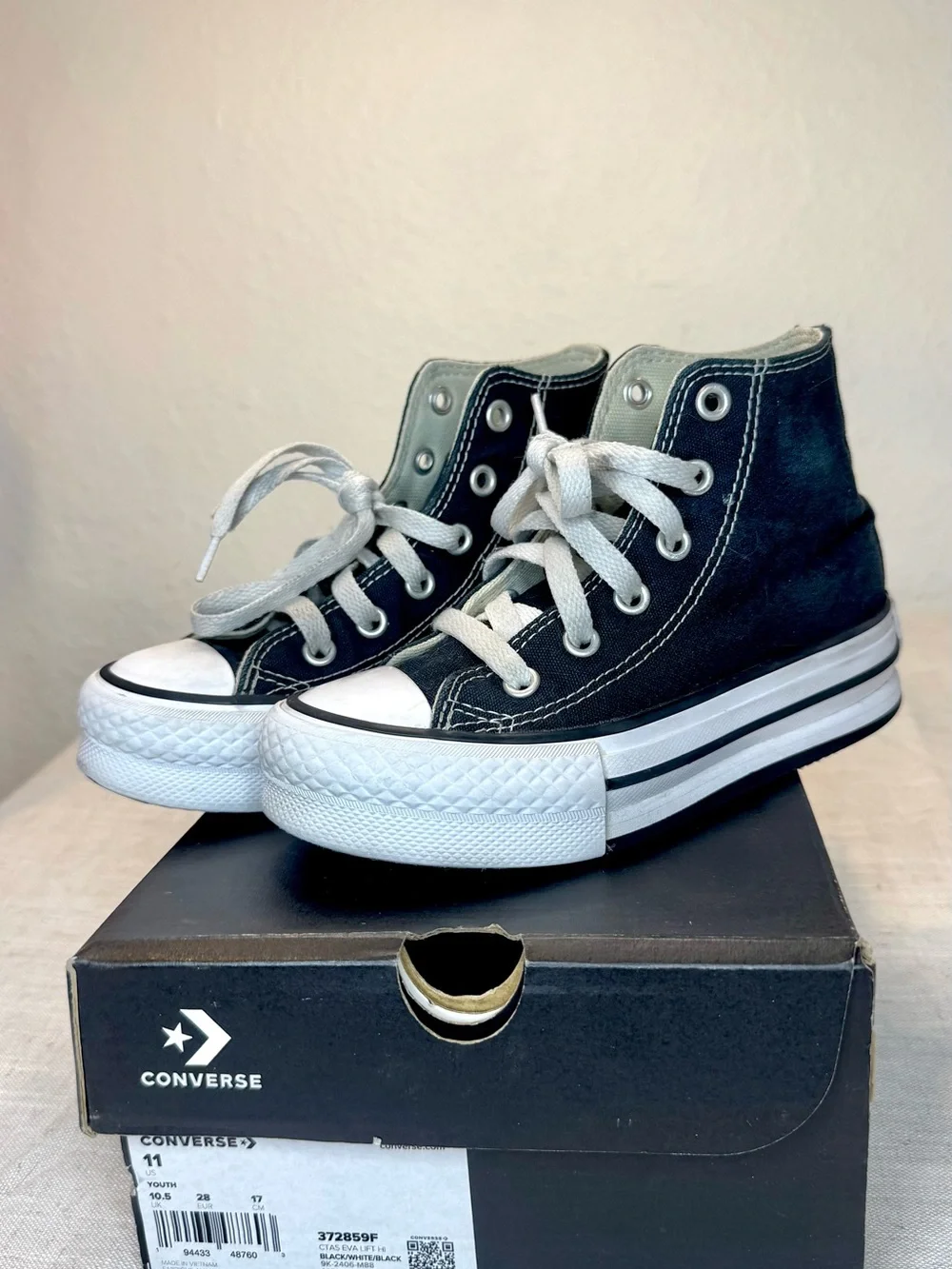 Converse All Star Kids Black and White High-Top Canvas Platform Sneakers 11C
